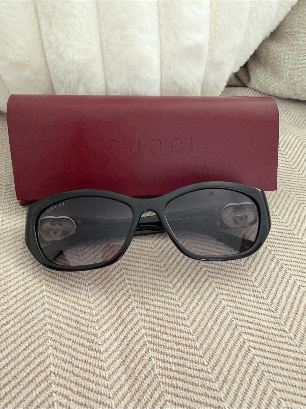 Authentic Gucci Black Women's Sunglasses with Burgundy Case